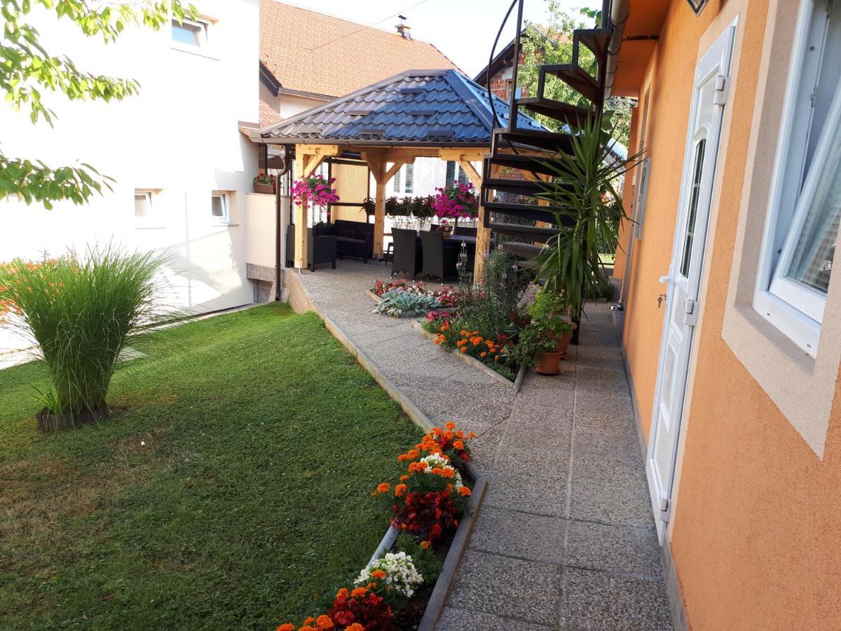 Iris Room & Apartment Slunj Bagian luar foto