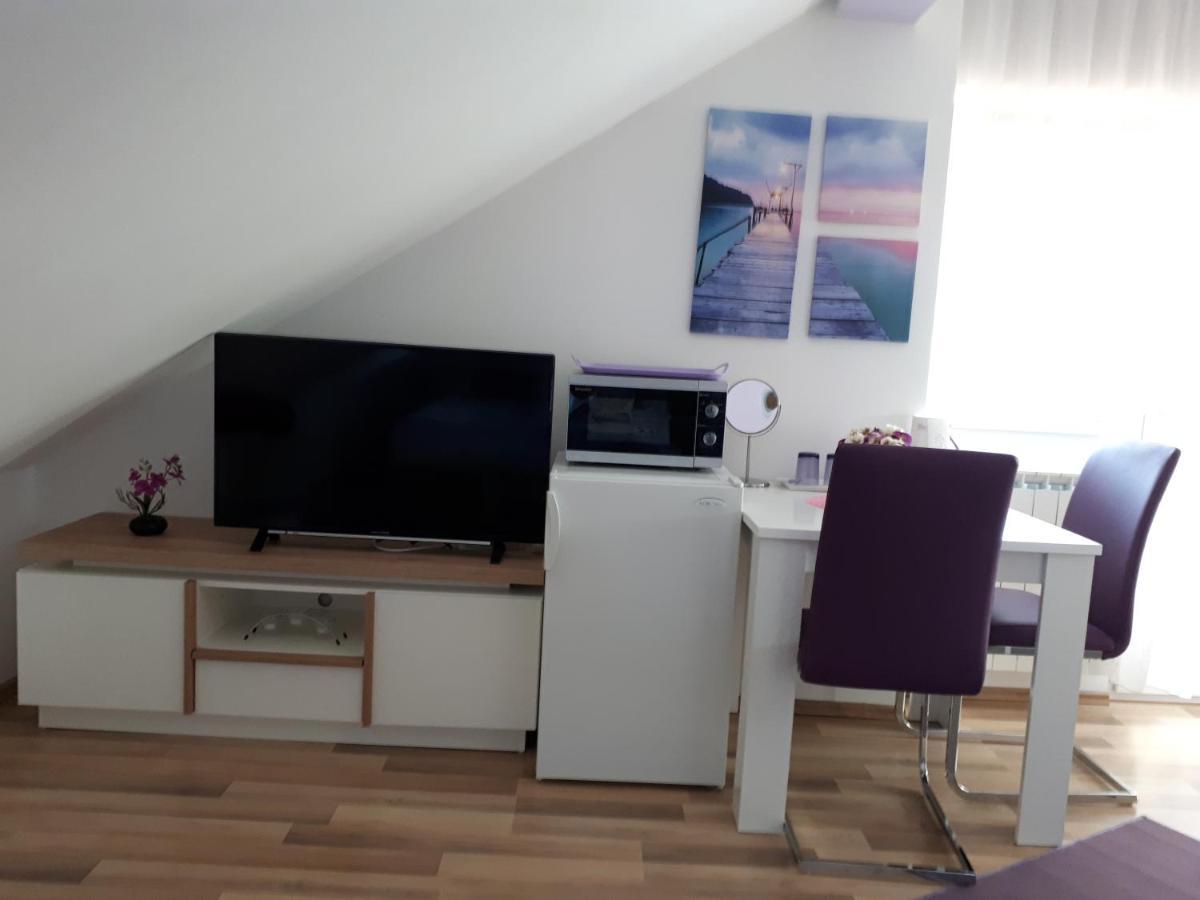 Iris Room & Apartment Slunj Bagian luar foto