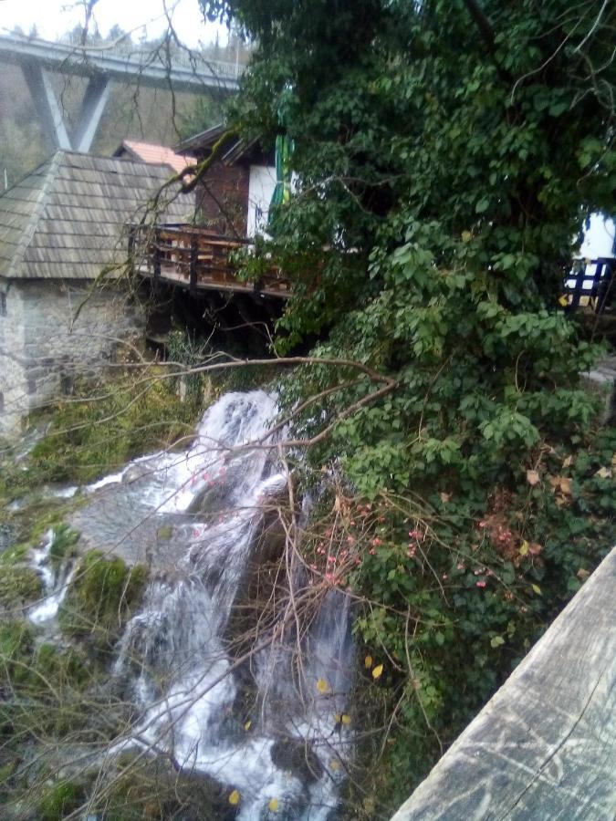 Iris Room & Apartment Slunj Bagian luar foto