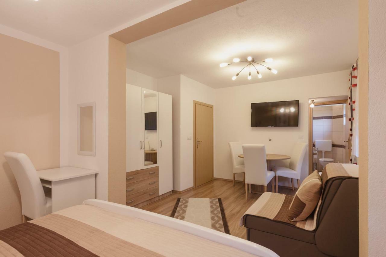 Iris Room & Apartment Slunj Bagian luar foto