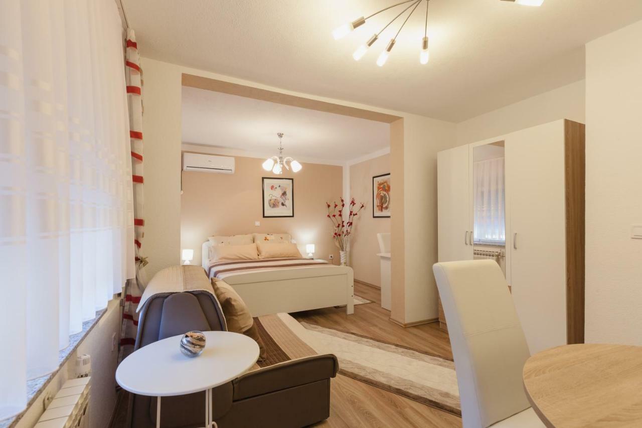 Iris Room & Apartment Slunj Bagian luar foto