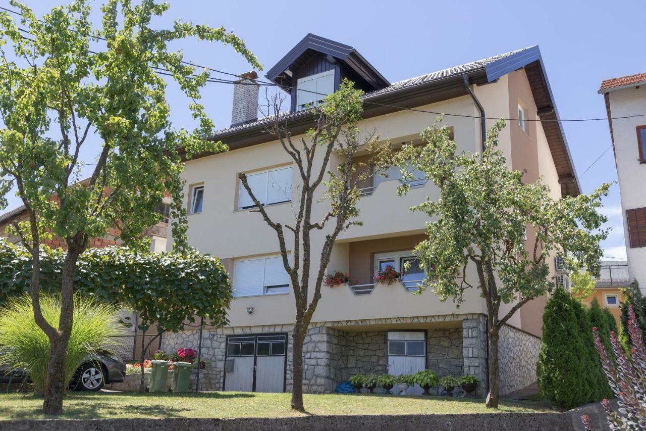 Iris Room & Apartment Slunj Bagian luar foto