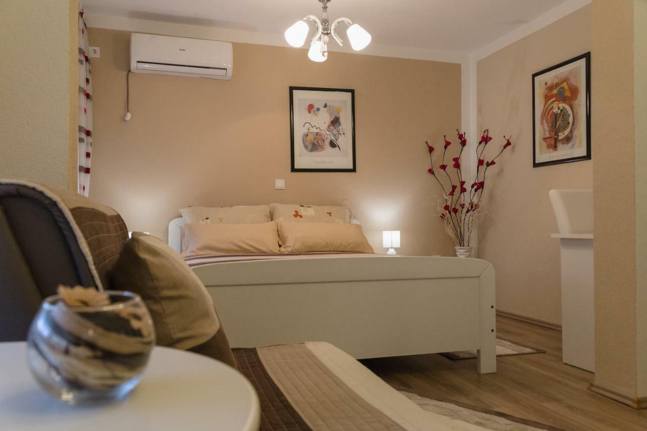 Iris Room & Apartment Slunj Bagian luar foto