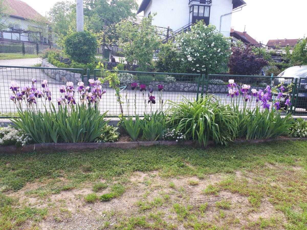 Iris Room & Apartment Slunj Bagian luar foto